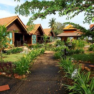 The Manor Beach Resort Besut